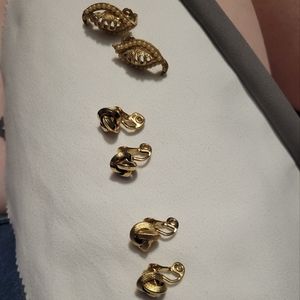Vintage Clip-on Earring Set of 3 - Tradition and Monet 🍍
